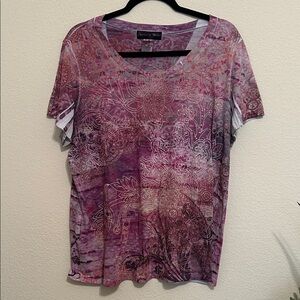 Appropriate Behavior Women's Short Sleeve Artistic Top - Purple and Pink